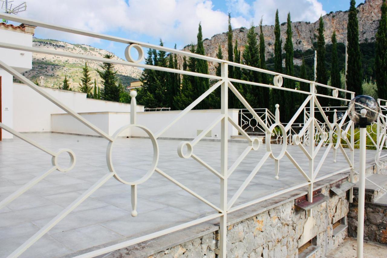 Al Tempio Della Pace Hotel Карини Екстериор снимка