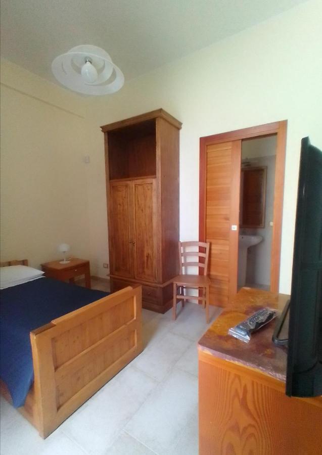 Al Tempio Della Pace Hotel Карини Екстериор снимка
